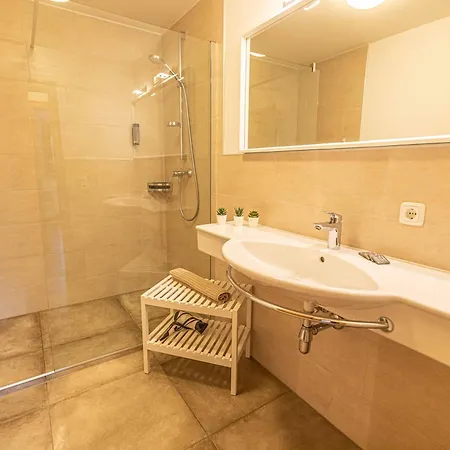 New! Tevini Alpine Apartments By We Rent Zell am See Exterior photo